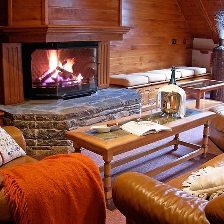 Hosteria Catalana Босост Екстериор снимка