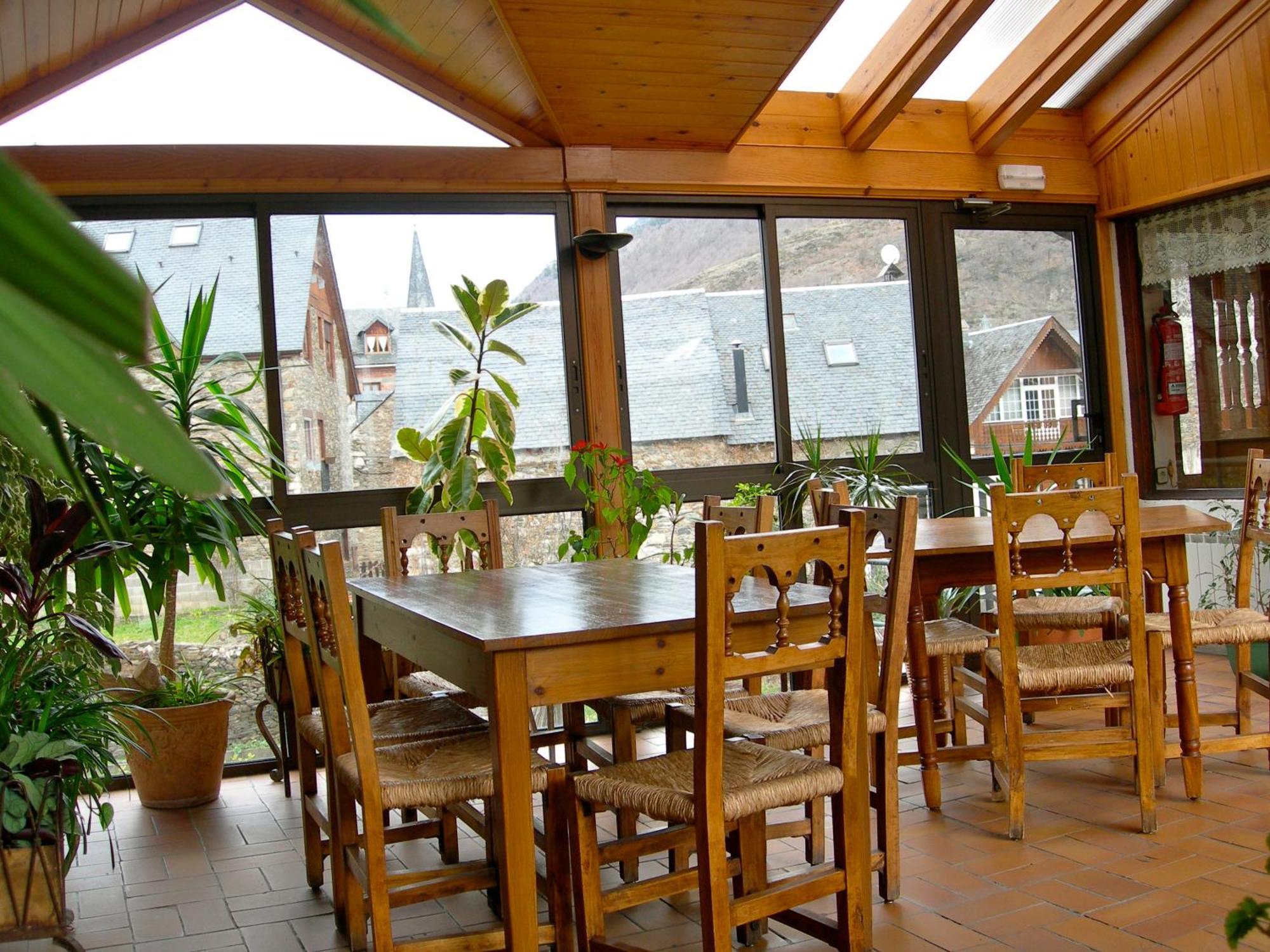 Hosteria Catalana Босост Екстериор снимка